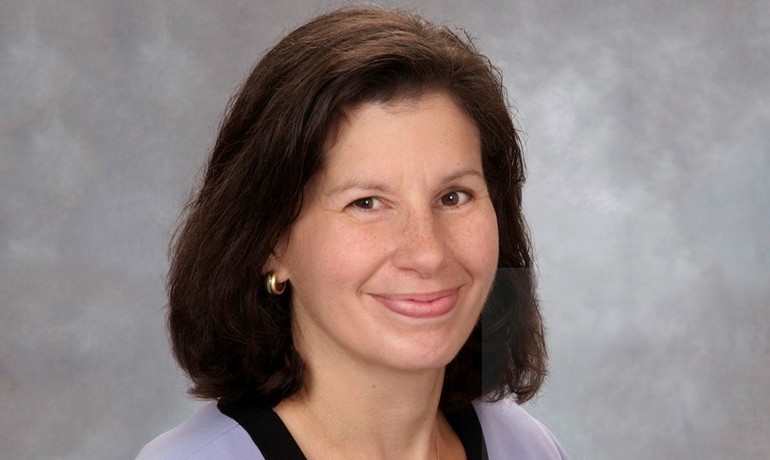 Rachel Behrendt headshot