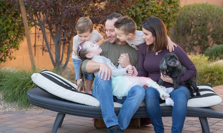 Reesa Stutzman with her parents and siblings